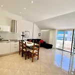 Apartamento Lovely Rooftop Golem (Tirana)