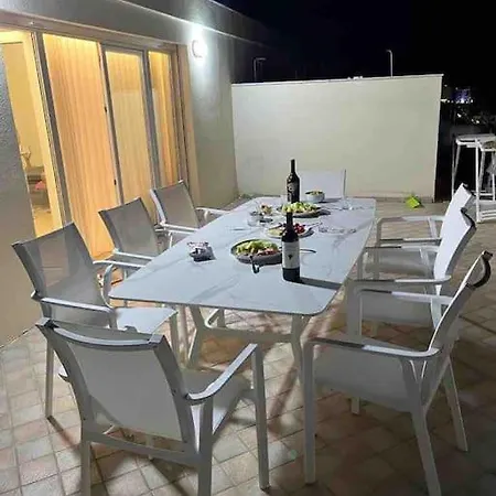 Lovely Rooftop Daire