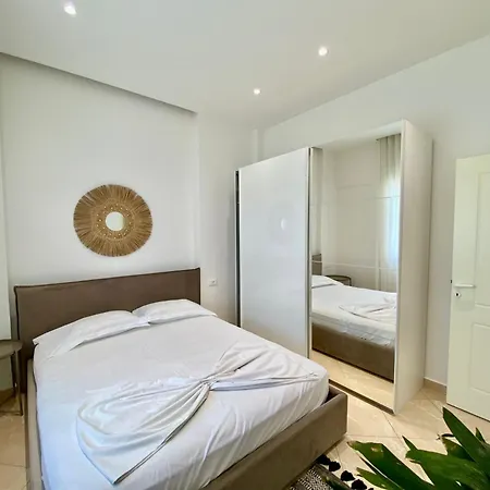 Lovely 3-bedroom With Free Parking Daire