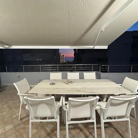 Lovely Rooftop Apartment Golem (Tirana)